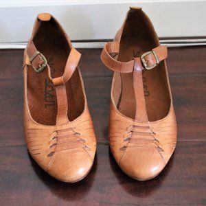 T-Strap Vintage Inspire Leather Sixty Seven Heels